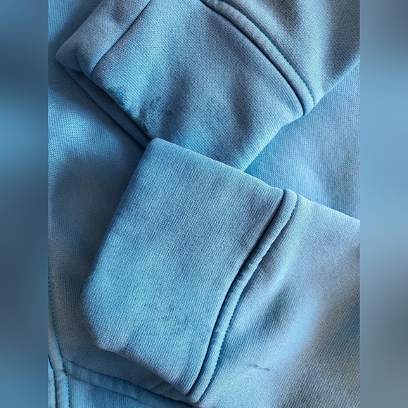 Women's Under Armour hoodie - teal with blue logo on chest. - Picture 3 of 4